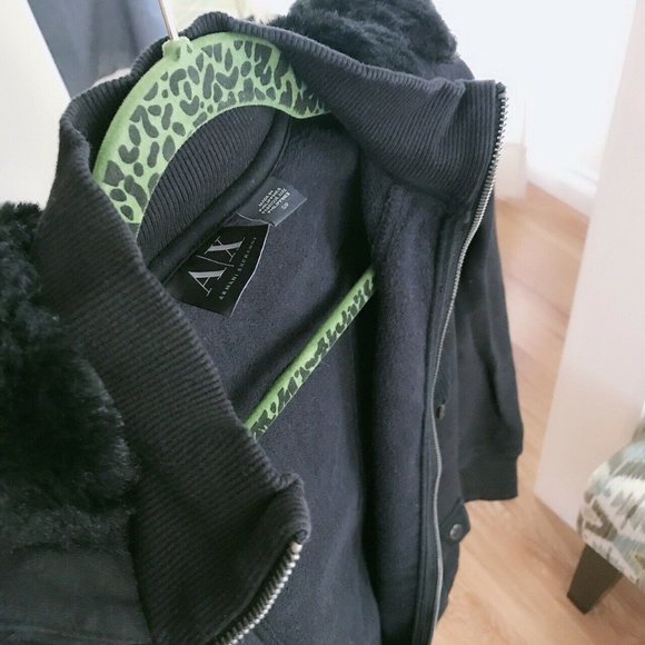 Preowned Armani Exchange Women’s Sweater Coat - Picture 4 of 6